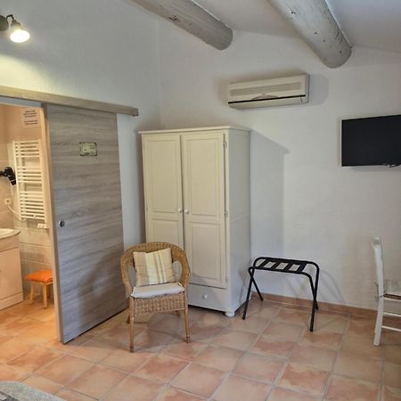 Mas Clement - Chambre Et Table D'Hotes LʼIsle-sur-la-Sorgue Εξωτερικό φωτογραφία