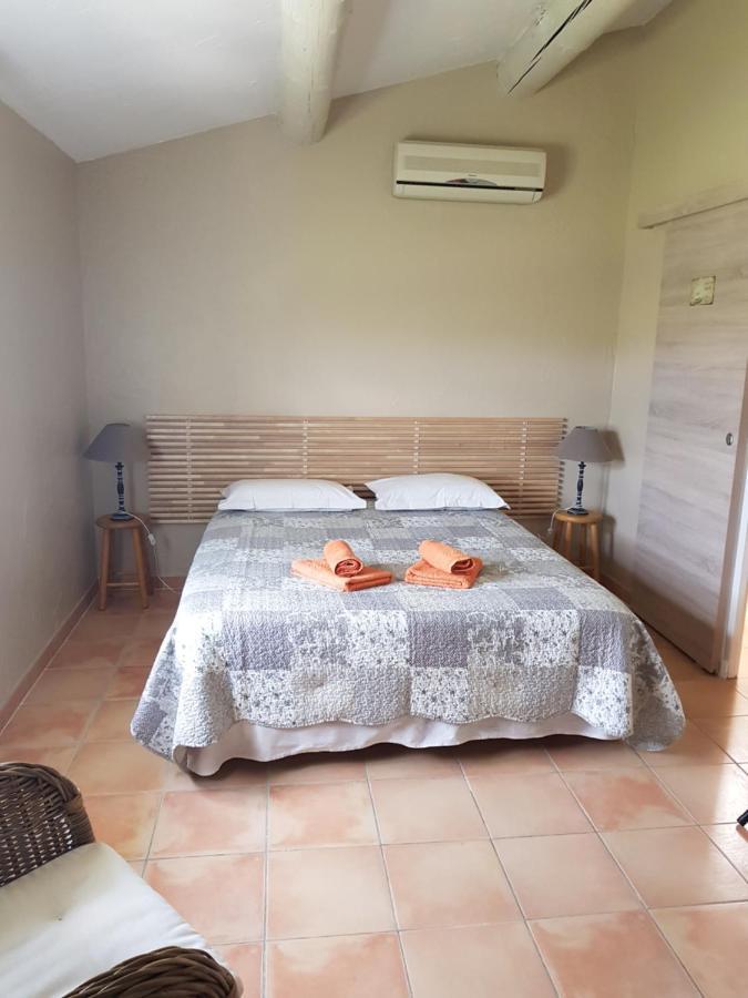 Mas Clement - Chambre Et Table D'Hotes LʼIsle-sur-la-Sorgue Εξωτερικό φωτογραφία