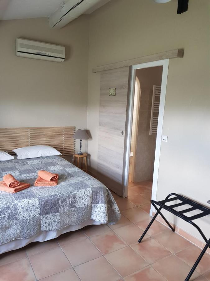 Mas Clement - Chambre Et Table D'Hotes LʼIsle-sur-la-Sorgue Εξωτερικό φωτογραφία